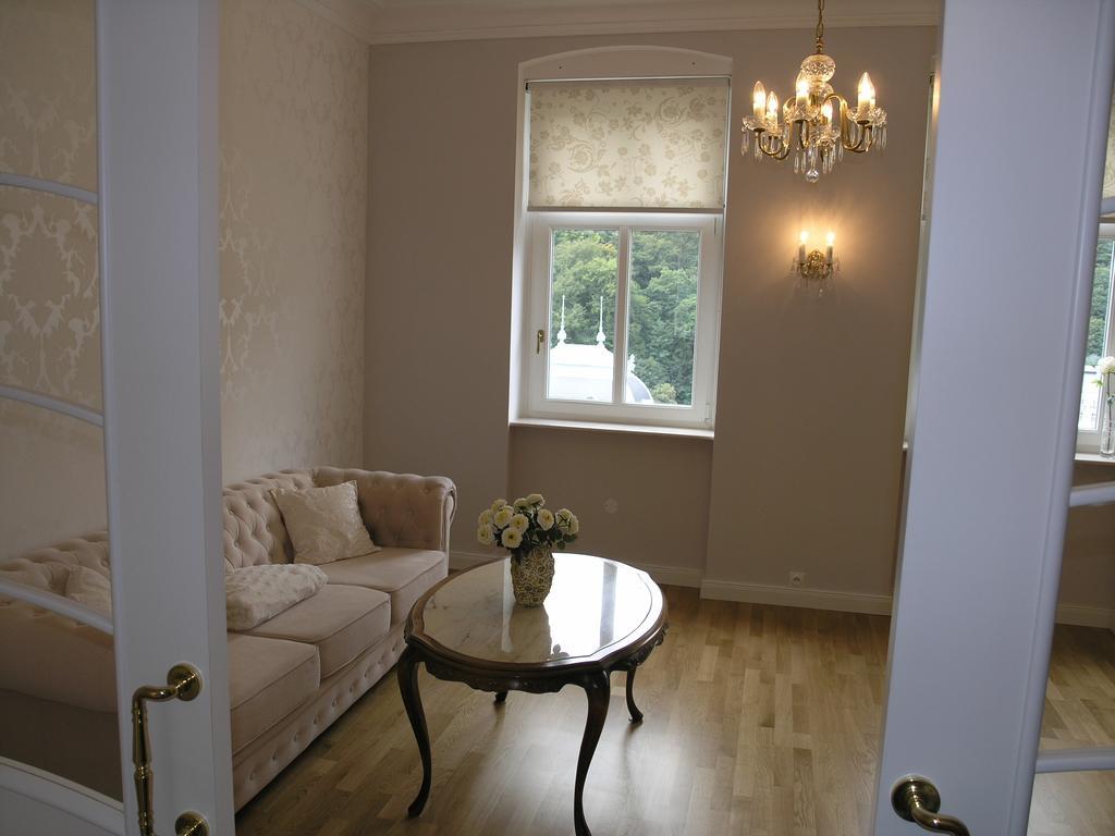 Ferienwohnung Apartman Lux Skroupova Karlsbad Exterior foto
